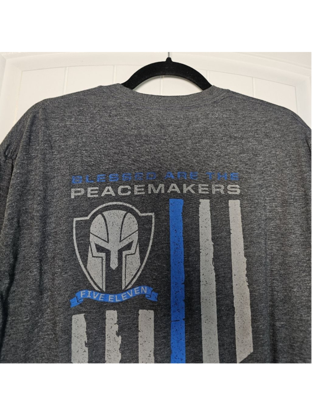 5.11 Tactical XL feathered blue logo tshirt - Picture 7 of 11